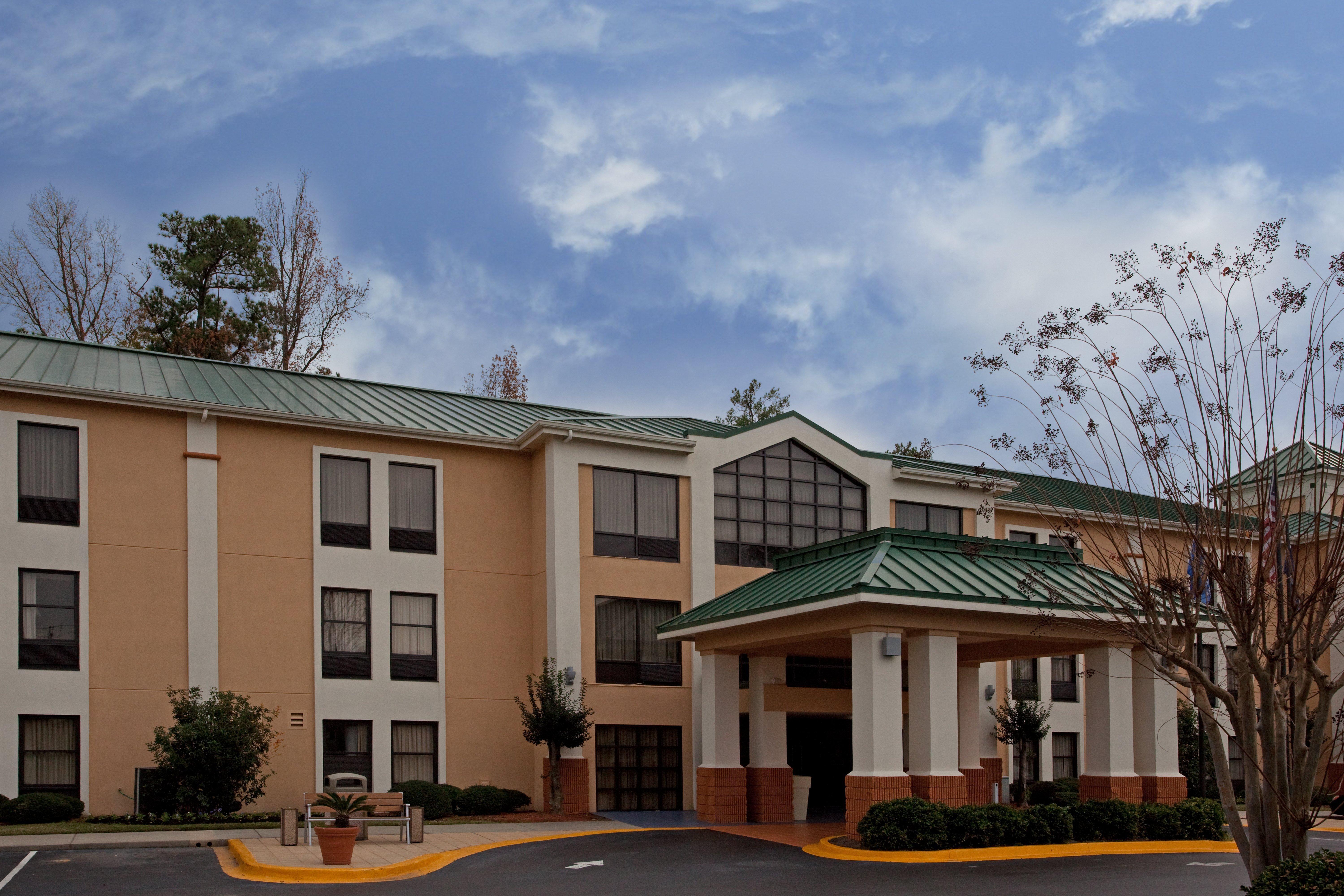 Lexington Inn And Suites Exteriör bild